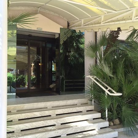 Eden Hotel Varazze Zewnętrze zdjęcie